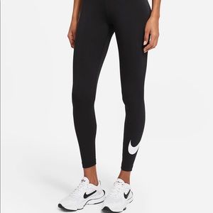 Nike cotton leggings